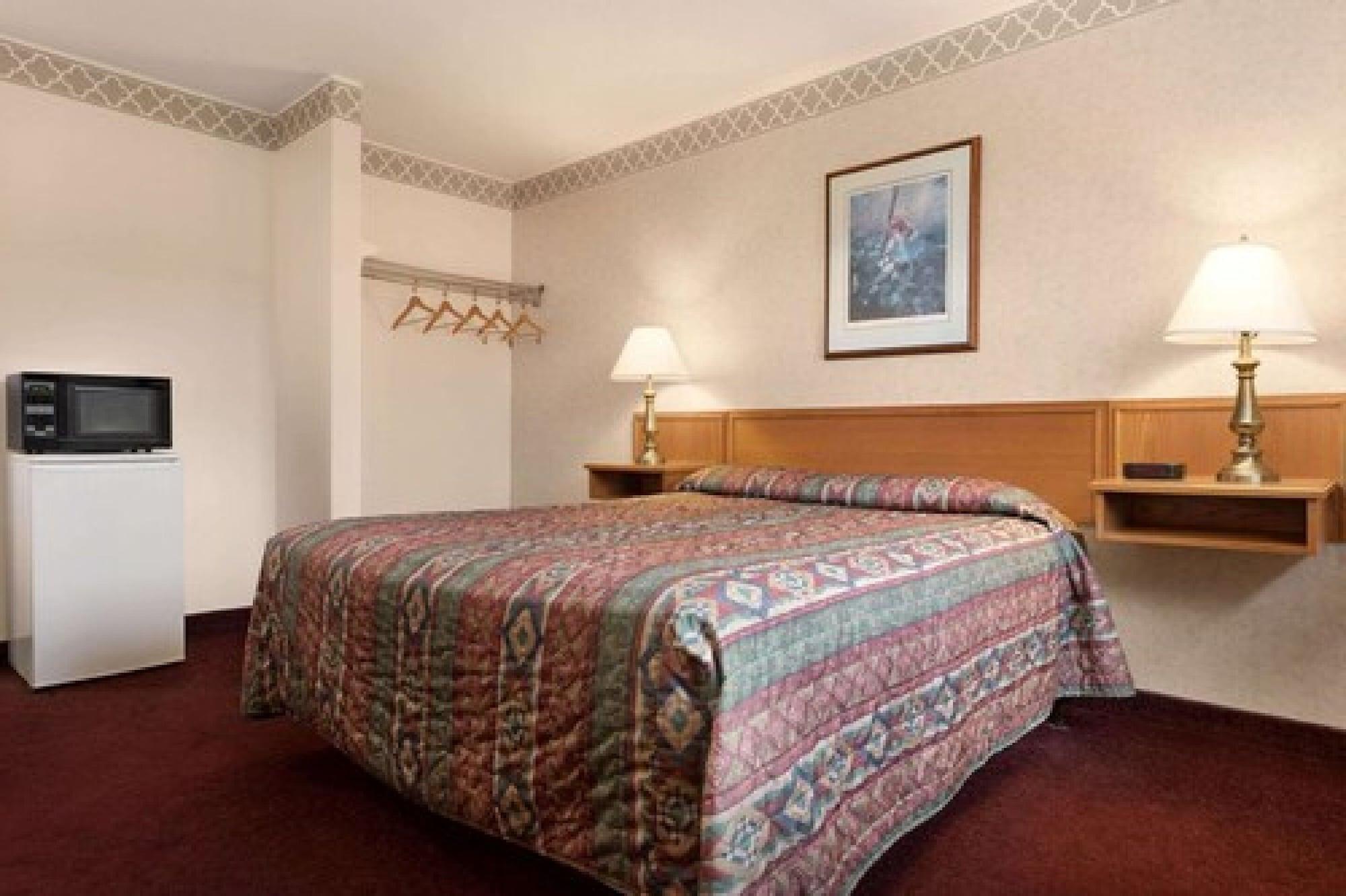 Travelodge By Wyndham Port Elgin Buitenkant foto
