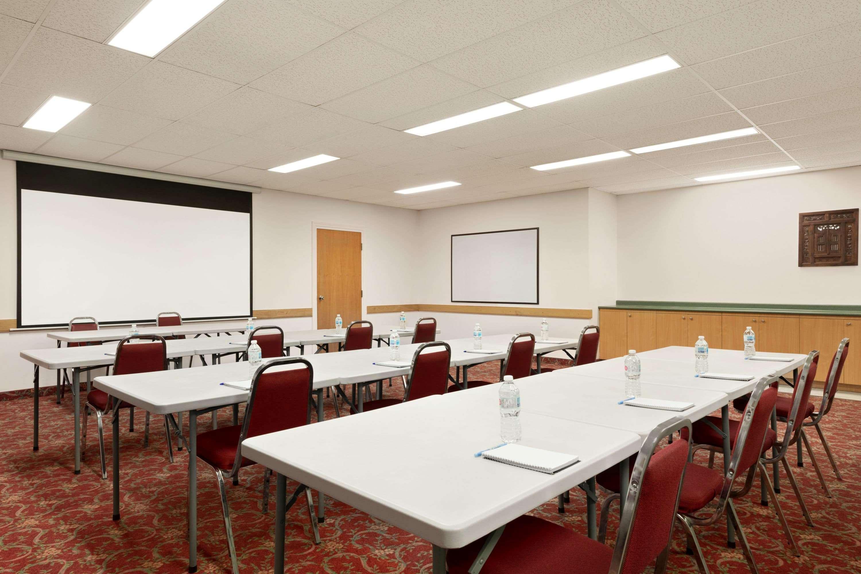 Travelodge By Wyndham Port Elgin Buitenkant foto