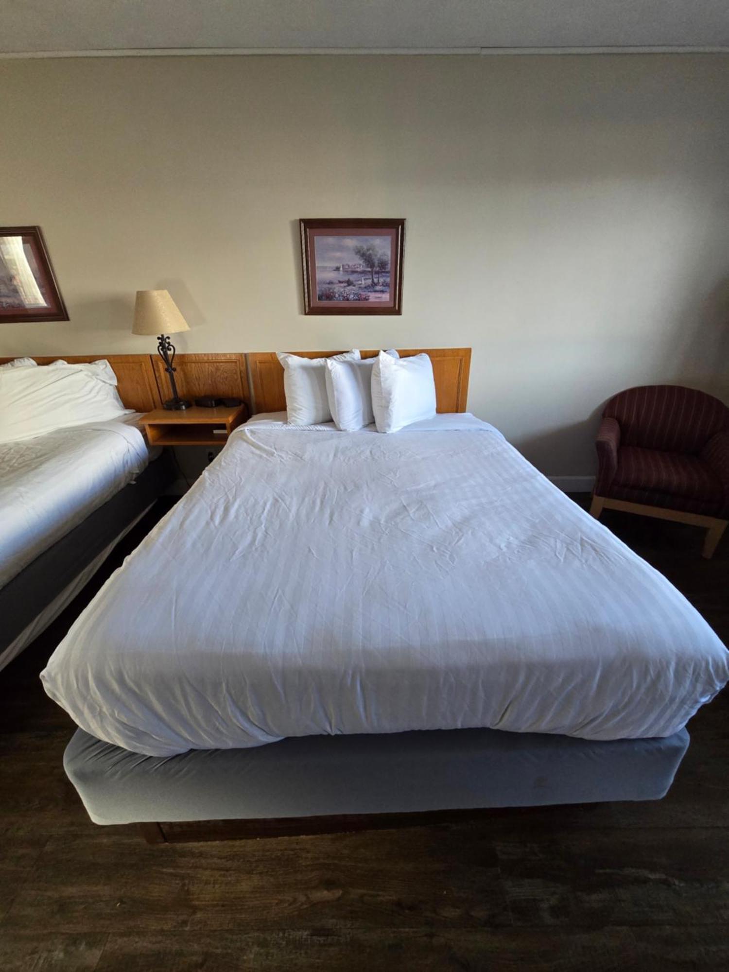 Travelodge By Wyndham Port Elgin Buitenkant foto